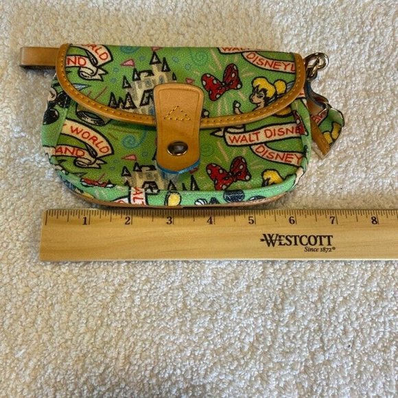 Dooney & Bourke Disney World Wristlet Handbag Green Colored - Picture 7 of 8